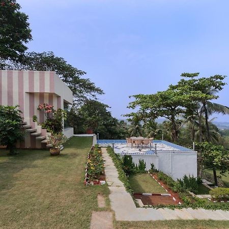 Saffronstays Pride Rock Mandve Luaran gambar
